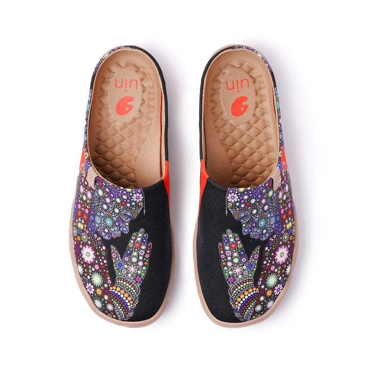 Pray for Goodness Malaga Slipper Women