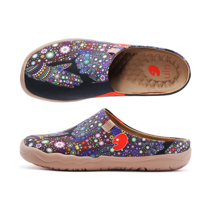 Pray for Goodness Malaga Slipper Women