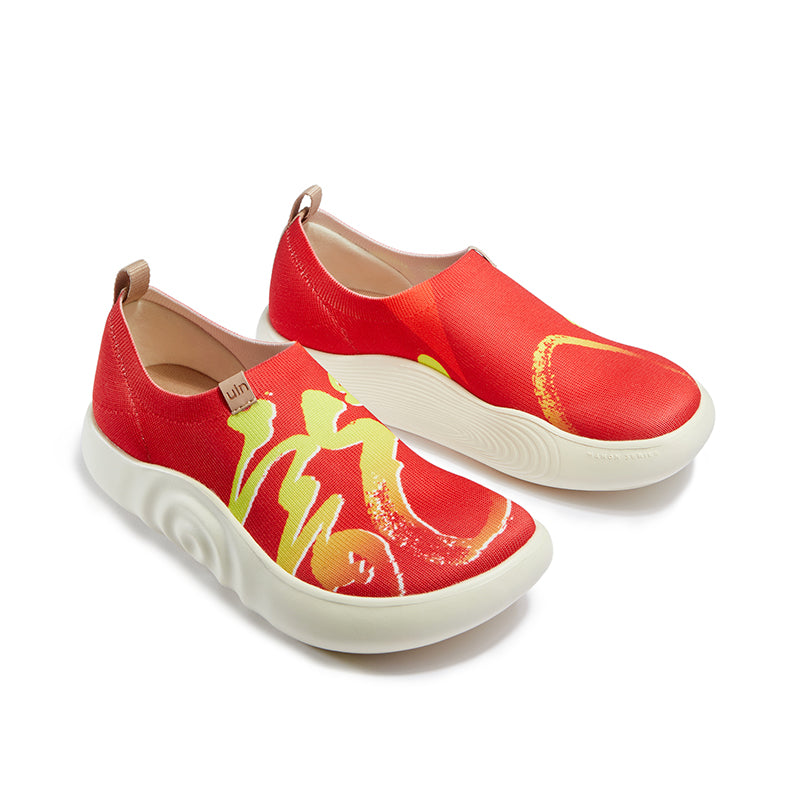 UIN Footwear Women Be the Dragon 6 Toledo X Women Canvas loafers