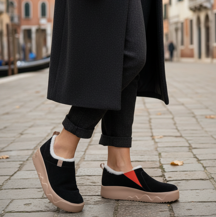 Pure Black Toledo IX Women