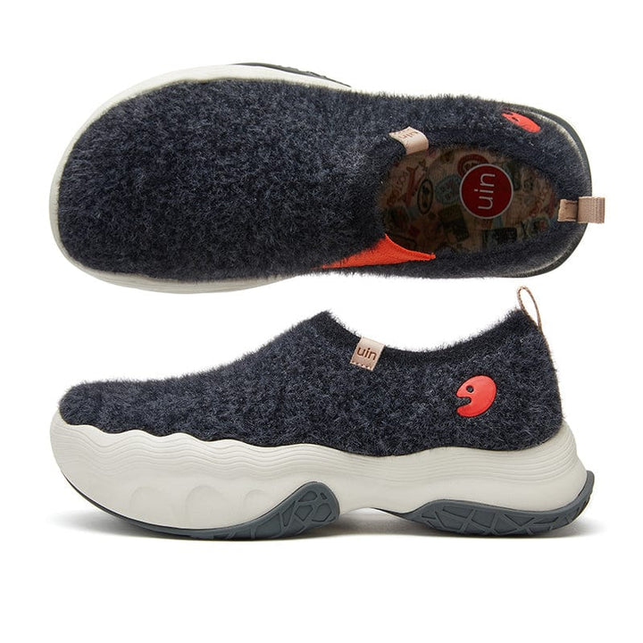 UIN Footwear Women Bouncing Black Toledo V Momen Canvas loafers