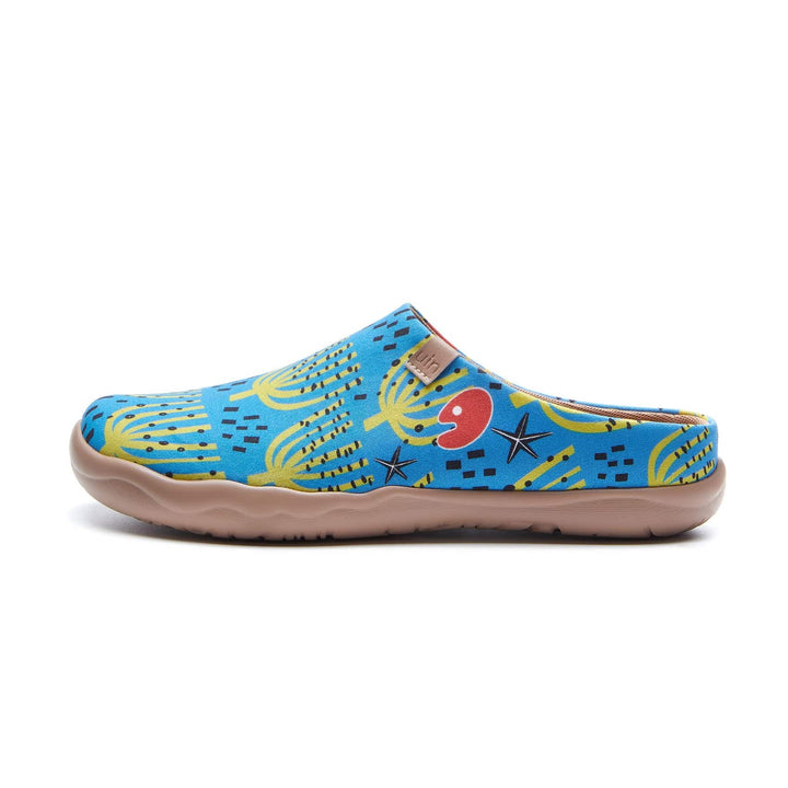 UIN Footwear Women Happy Corals Malaga Women Canvas loafers