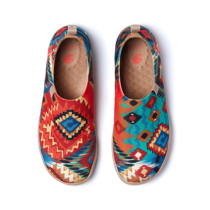 UIN Footwear Women Minority Vibe Toledo I Women Canvas loafers