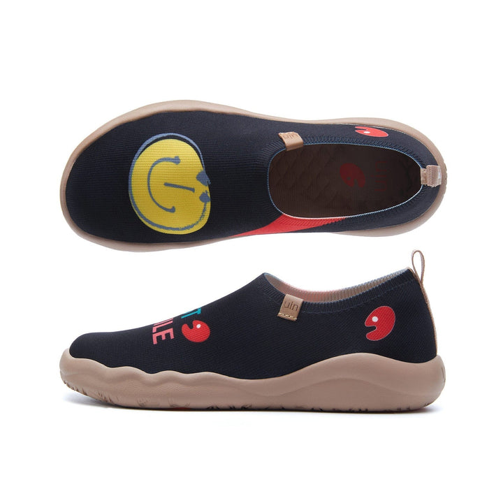 Smiley Black Knitted Women Women UIN