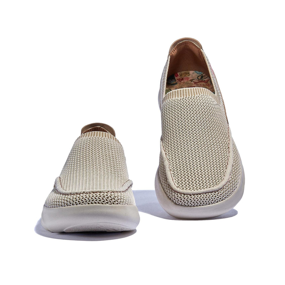 UIN Footwear Women Cappuccino Mojacar I Women Canvas loafers