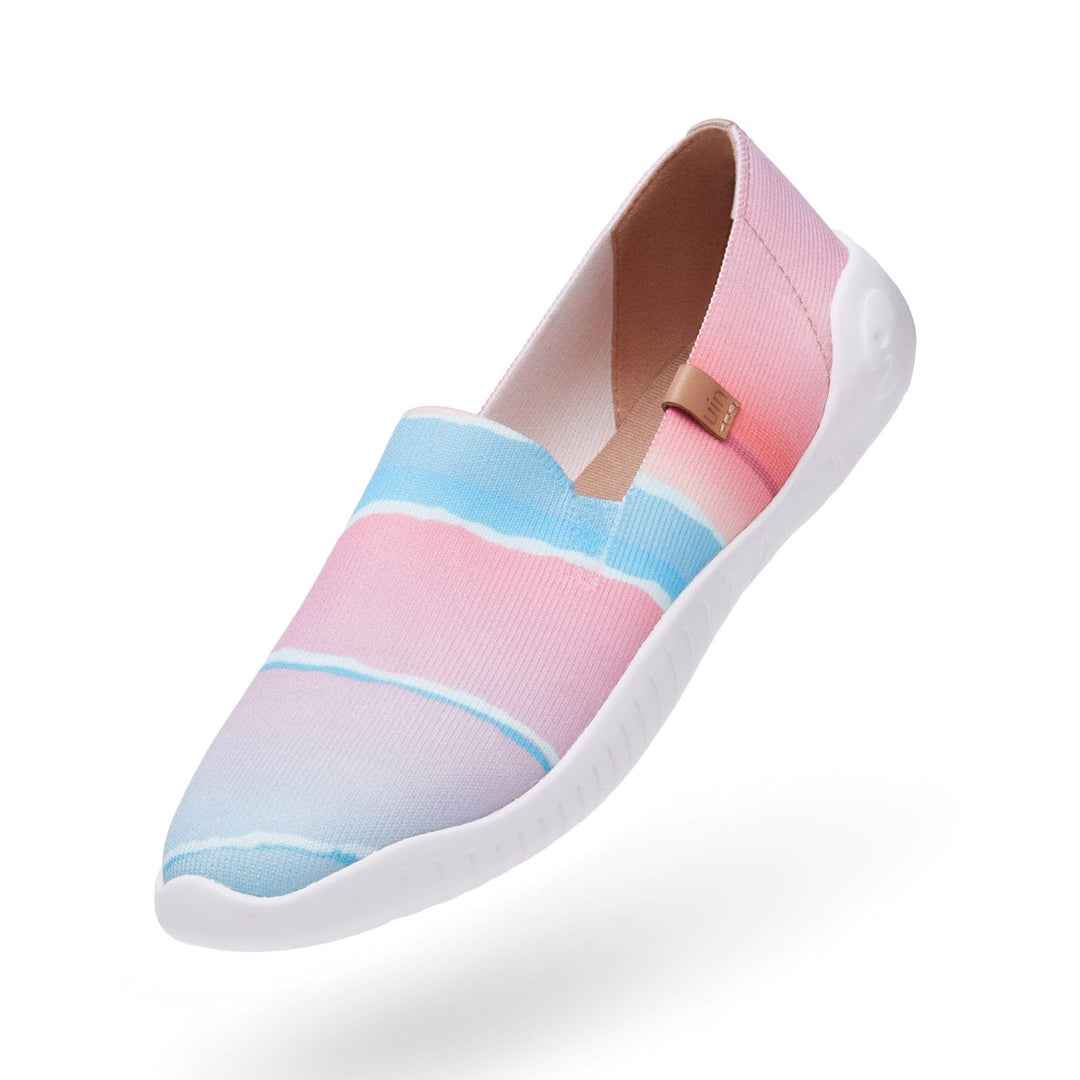 UIN Footwear Women Pink Wave Minorca II Women Canvas loafers