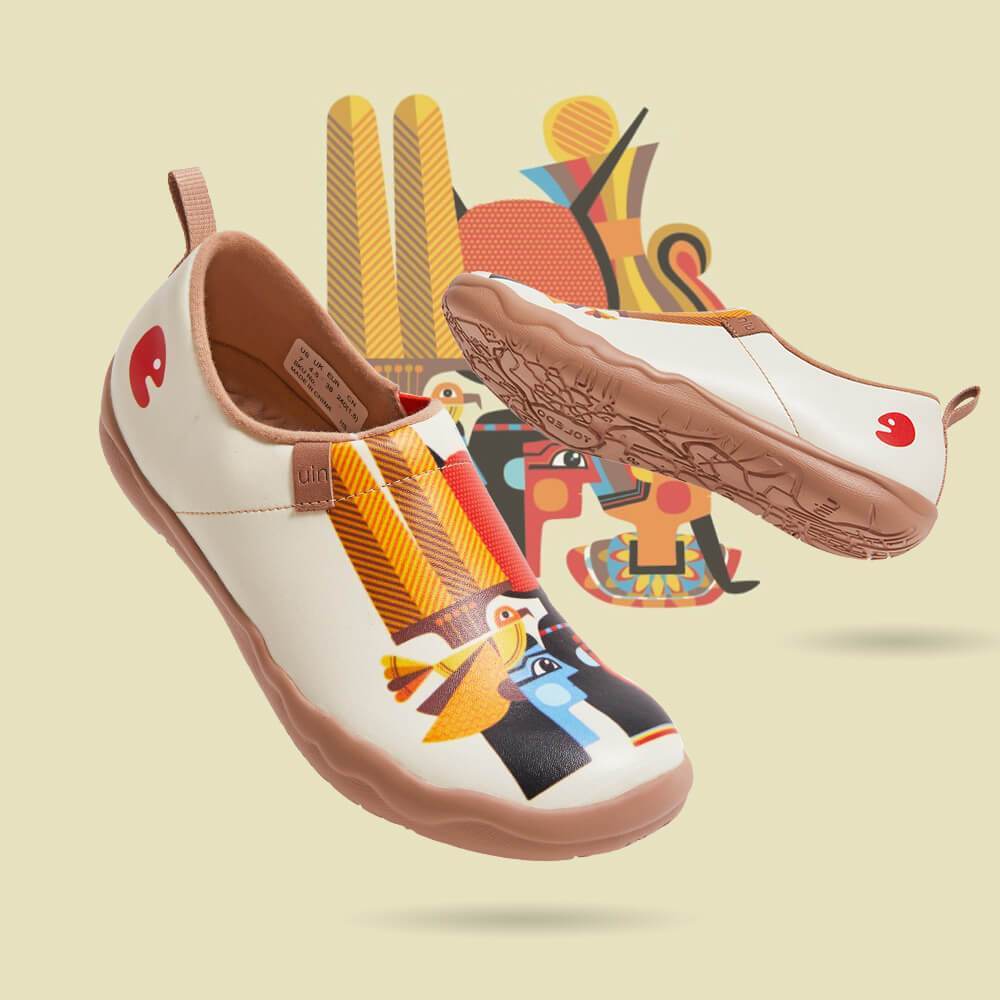 UIN Footwear Women (Pre-sale) The Pharaoh’s Family Canvas loafers