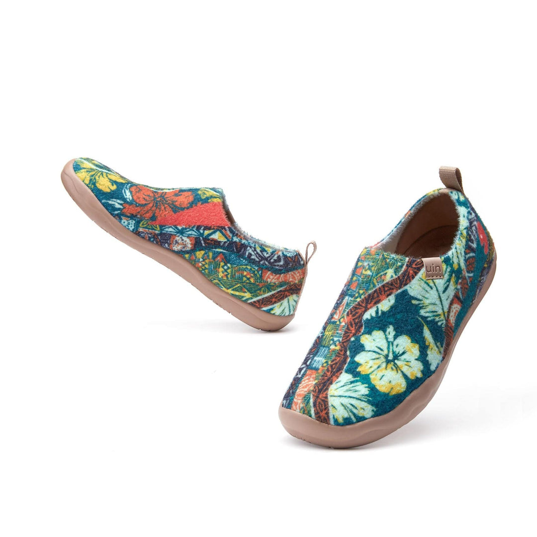 UIN Footwear Women Tropical Tribe Toledo I Women Canvas loafers