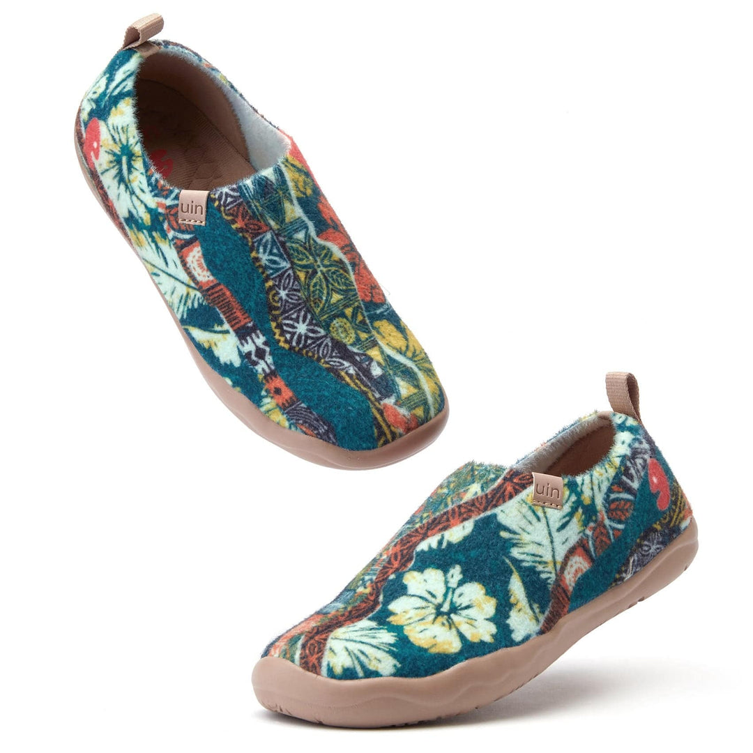 UIN Footwear Women Tropical Tribe Toledo I Women Canvas loafers