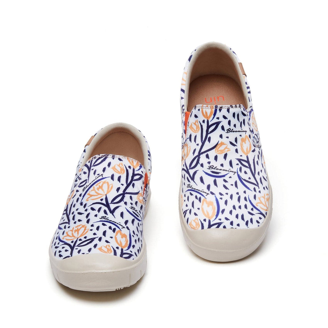 UIN Footwear Women Tulip in May Cadiz I Women Canvas loafers