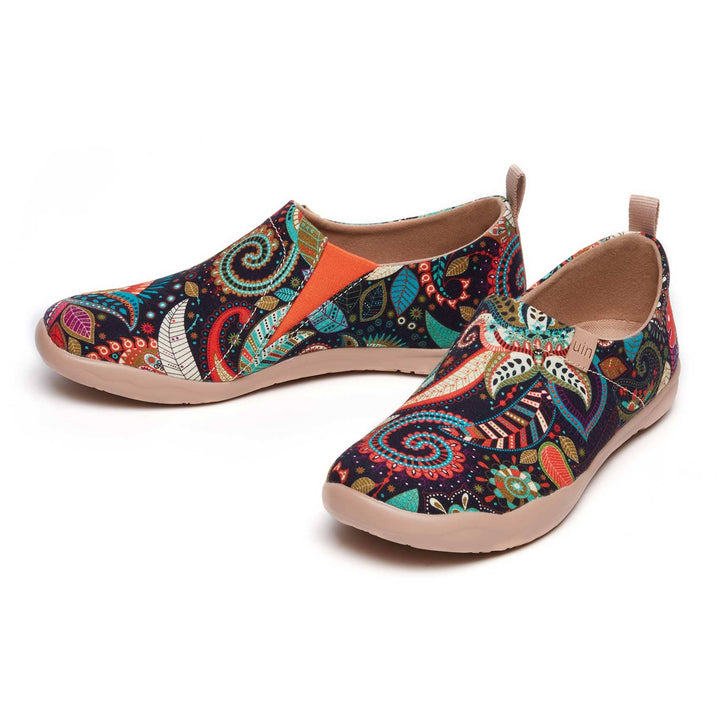 UIN Footwear Women Wonder Mandala Toledo I Women Canvas loafers